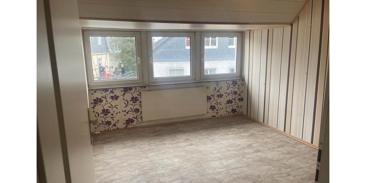 Etagenwohnung Waldbröl - 4 Zimmer, 84 m&sup2;, 650&euro; | Angebot:26073416