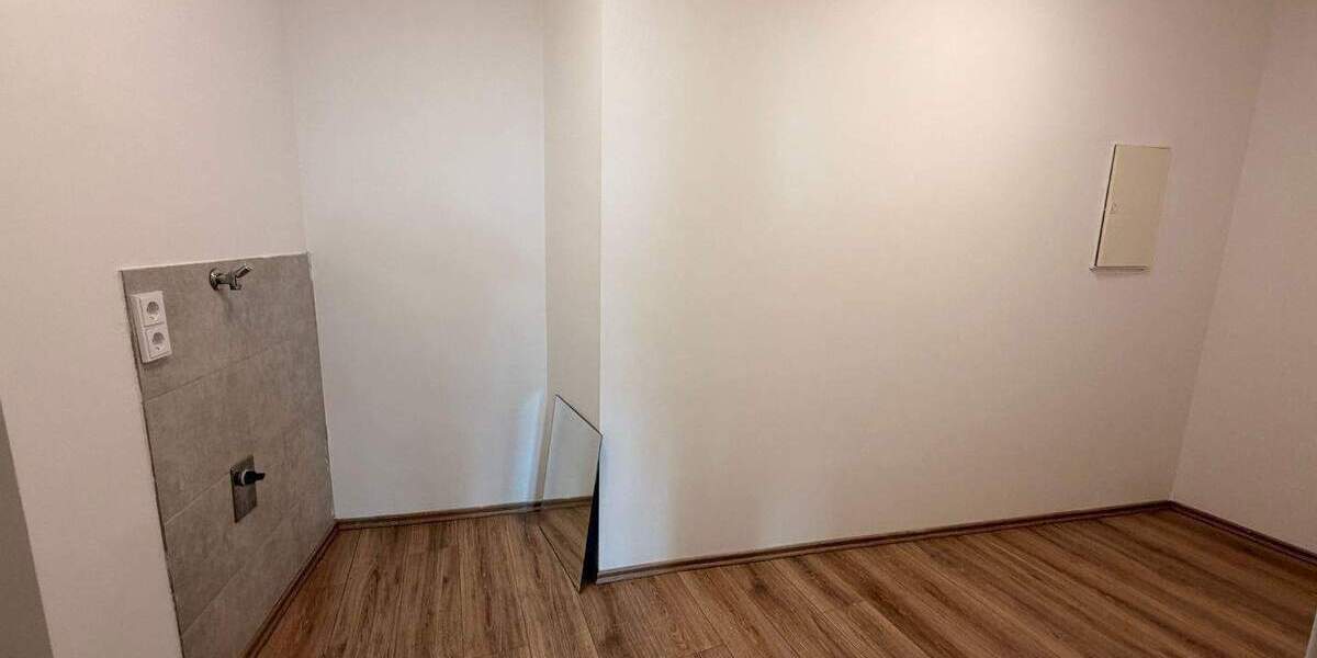 Etagenwohnung Kordel - 3 Zimmer, 92 m&sup2;, 775&euro; | Angebot:26188094