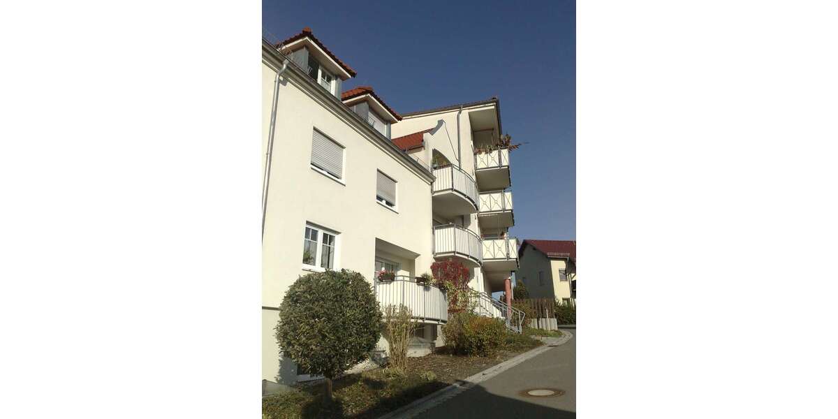 Etagenwohnung Meerane - 2 Zimmer, 60 m&sup2;, 420&euro; | Angebot:27183738