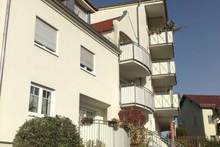 Wohnung Meerane - 2 Zimmer, 60 m&sup2;, 420&euro; | Angebot:27183738