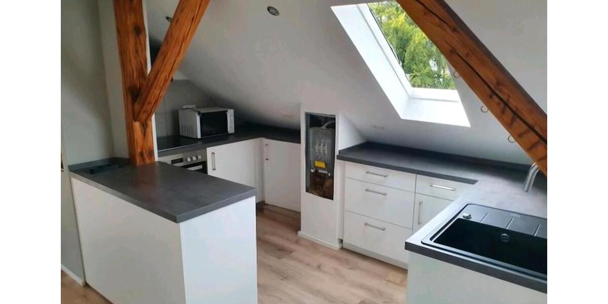 Dachgeschoßwohnung Nürtingen - 2.5 Zimmer, 65 m&sup2;, 920&euro; | Angebot:26567982