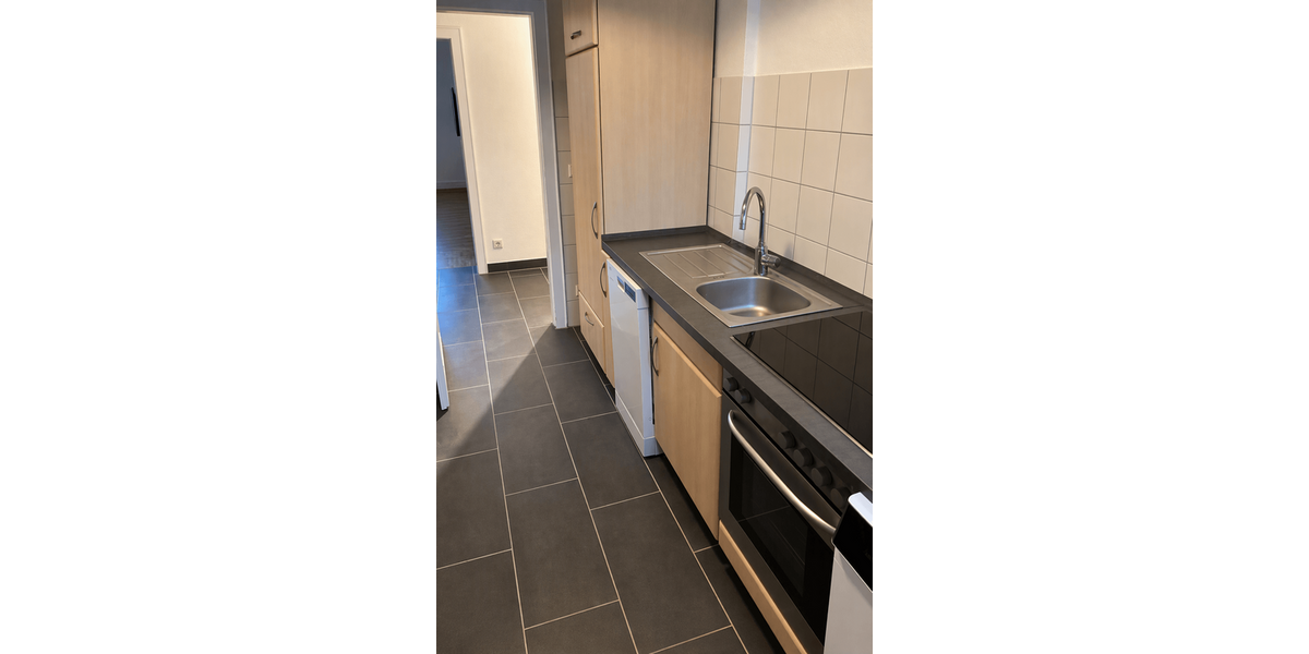 Etagenwohnung Hannover Vahrenwald - 3 Zimmer, 71 m&sup2;, 683&euro; | Angebot:27663081