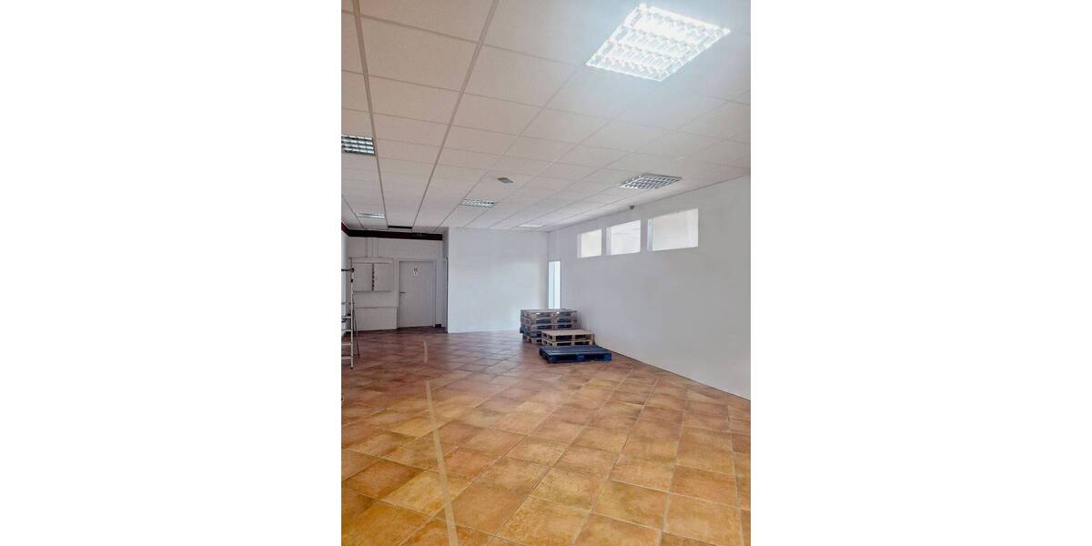 Gewerbeobjekt Lübbecke Nettelstedt - 1 Zimmer, 40 m&sup2;, 320&euro; | Angebot:25687985