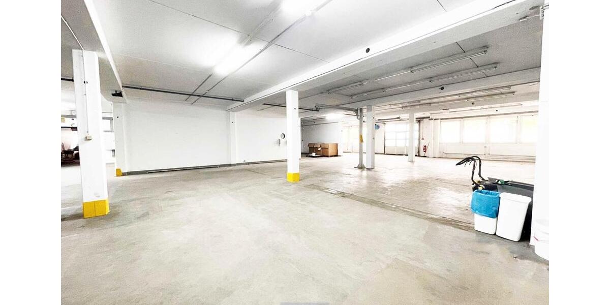 Gewerbeobjekt Erlangen Bruck - 5&euro; | Angebot:23224218