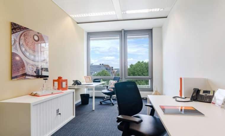Moderne flexible Büros und Coworking Plätze in Stuttgart - All-in-Miete zimmer