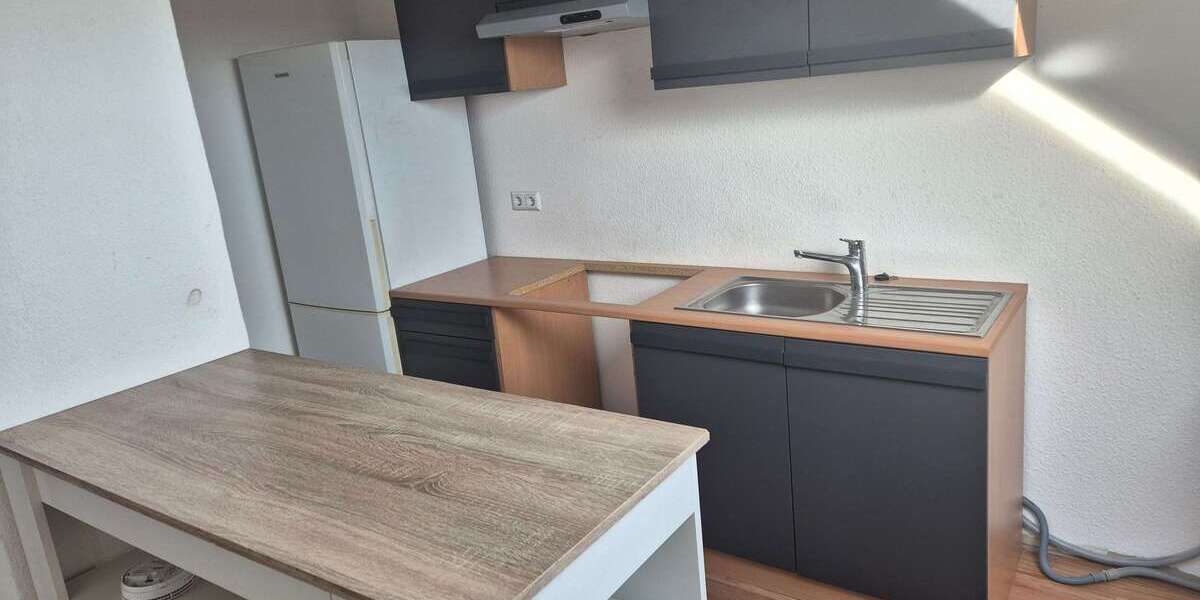 Wohnung zum Mieten in Karlsruhe 700 € 65 m² 2 zimmer