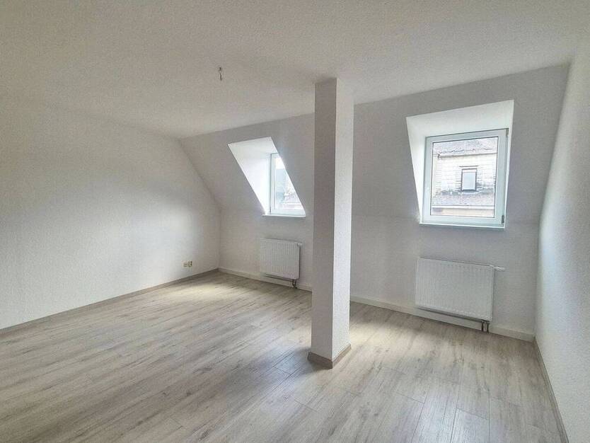 Erstbezug nach Sanierung - 2-Raum-WE im Zentrum