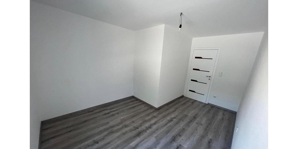 Etagenwohnung Kirchham - 4 Zimmer, 83 m&sup2;, 950&euro; | Angebot:26047318