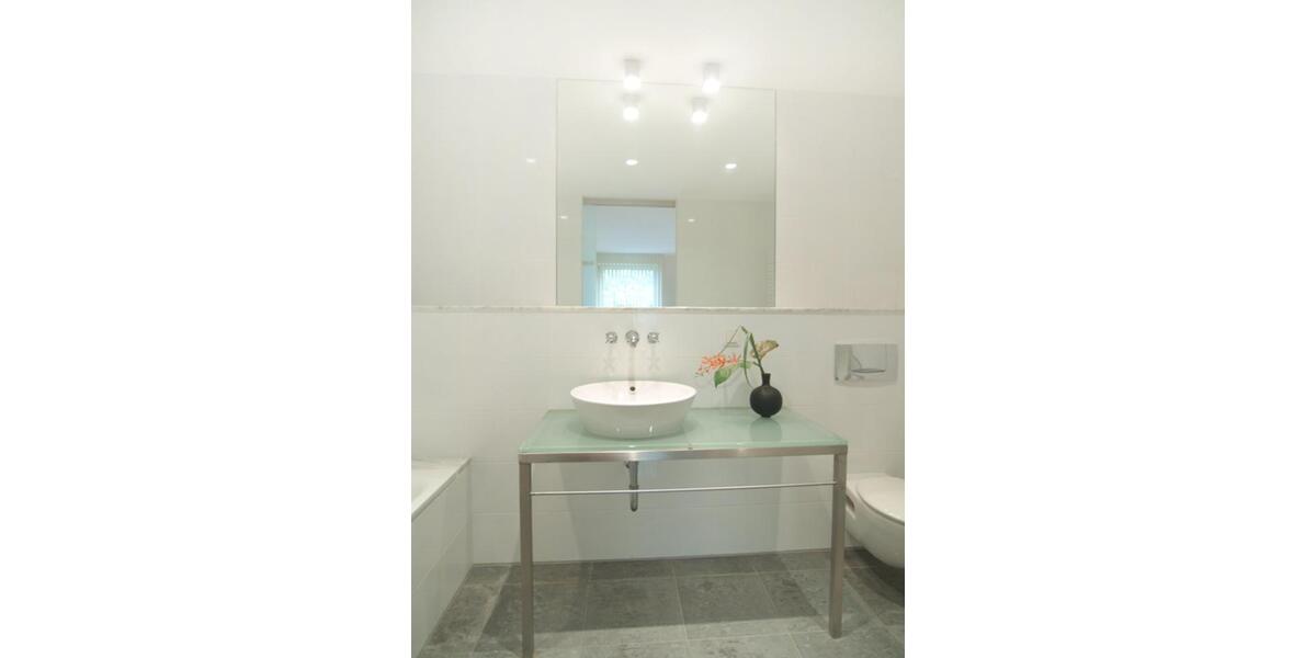 Wohnen auf Zeit Lüchow (Wendland) - 1 Zimmer, 43 m&sup2;, 1.200&euro; | Angebot:23123112