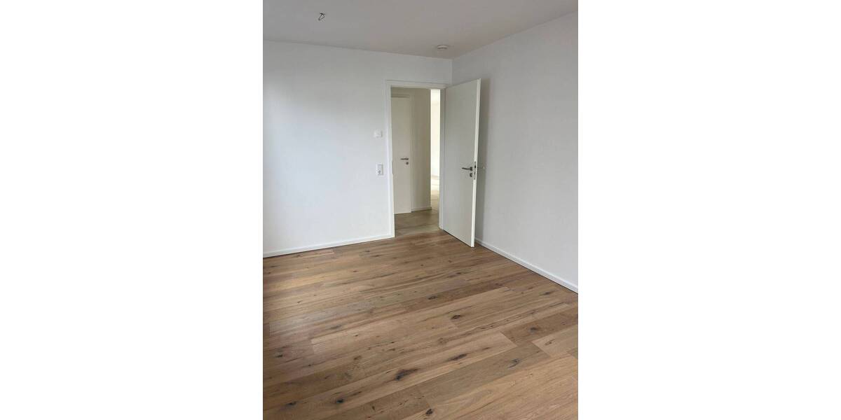 Etagenwohnung Hennef (Sieg) Lichtenberg - 2 Zimmer, 68 m&sup2;, 725&euro; | Angebot:26778265