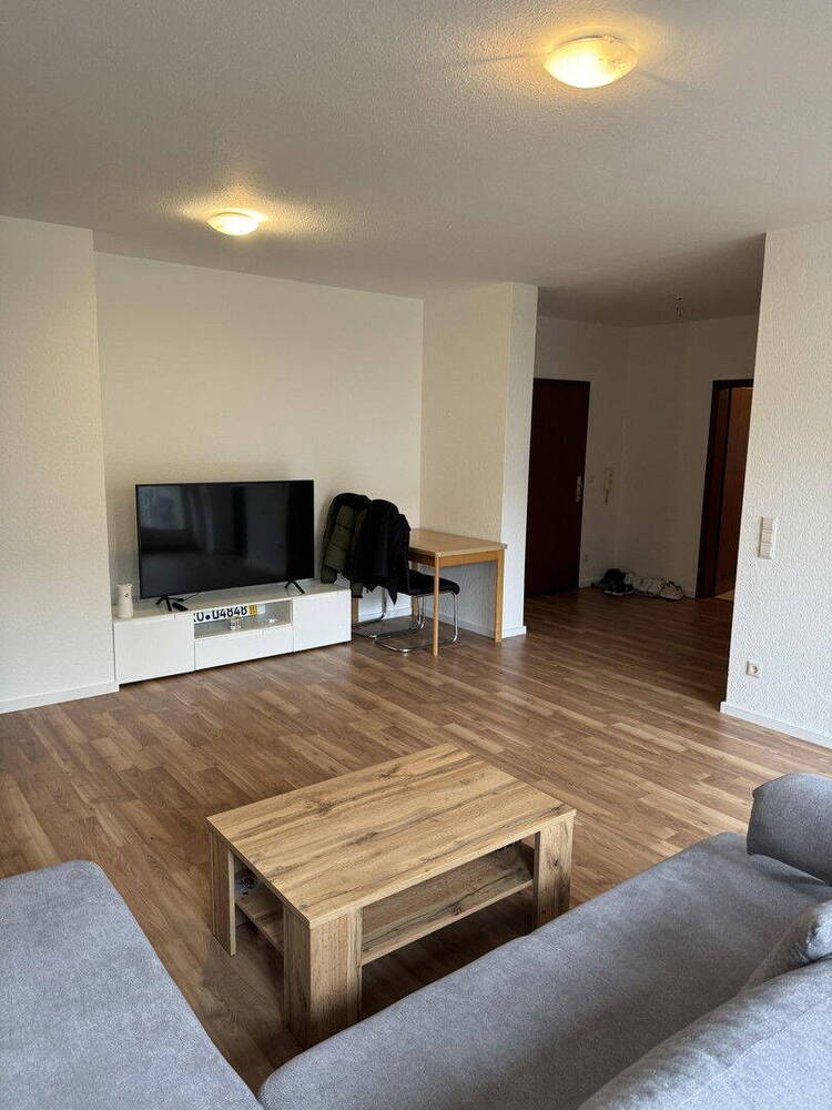 Helle, gepflegte 2-Zimmer-Wohnung mit Balkon und separater Einbauküche in Heilbronn - Sontheim