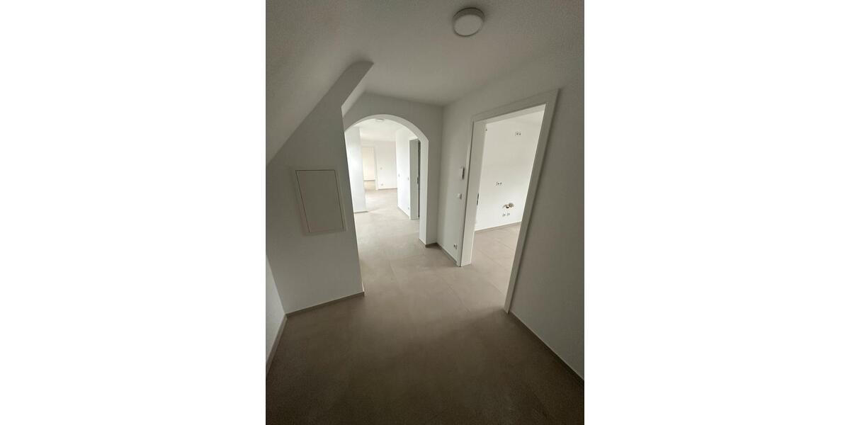 Dachgeschoßwohnung Fischbachtal - 2 Zimmer, 75 m&sup2;, 900&euro; | Angebot:25304697