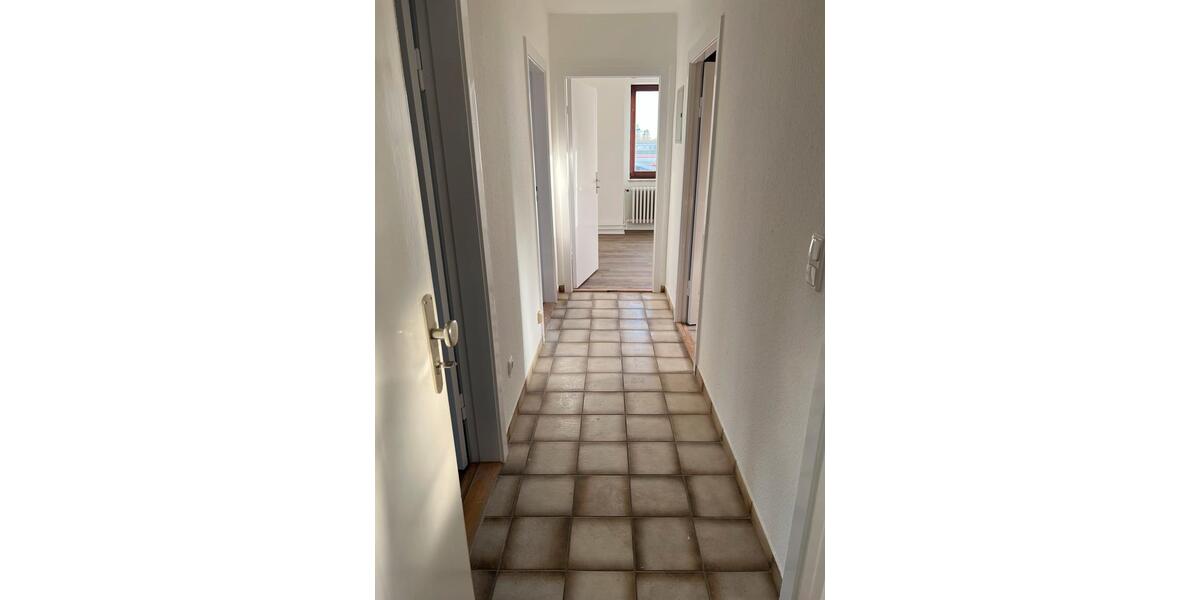 Dachgeschoßwohnung Neumünster Böcklersiedlung - 3 Zimmer, 65 m&sup2;, 850&euro; | Angebot:25980684