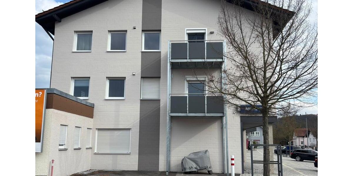 Etagenwohnung Bogen - 3 Zimmer, 75 m&sup2;, 721&euro; | Angebot:25844461