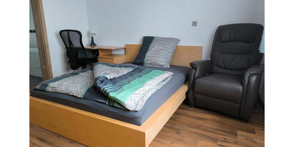 Wohnen auf Zeit Vilsbiburg - 4 Zimmer, 123 m&sup2;, 645&euro; | Angebot:26585827