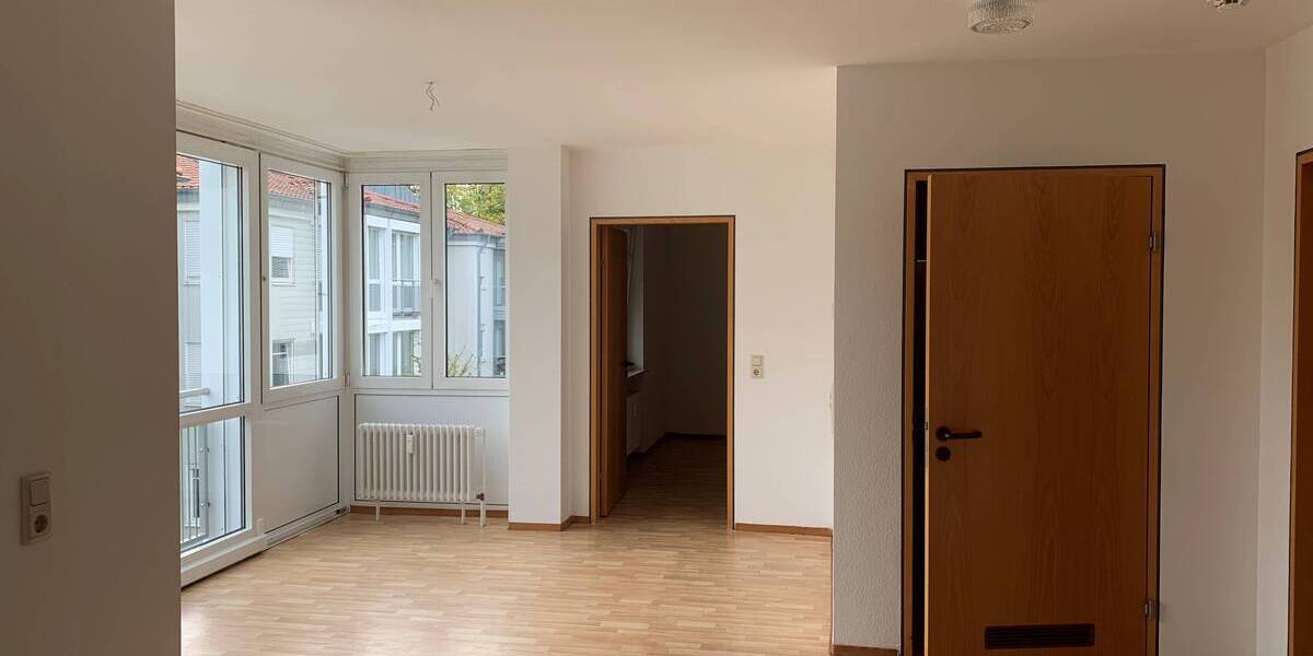 Etagenwohnung Backnang - 2 Zimmer, 47 m&sup2;, 665&euro; | Angebot:24029390