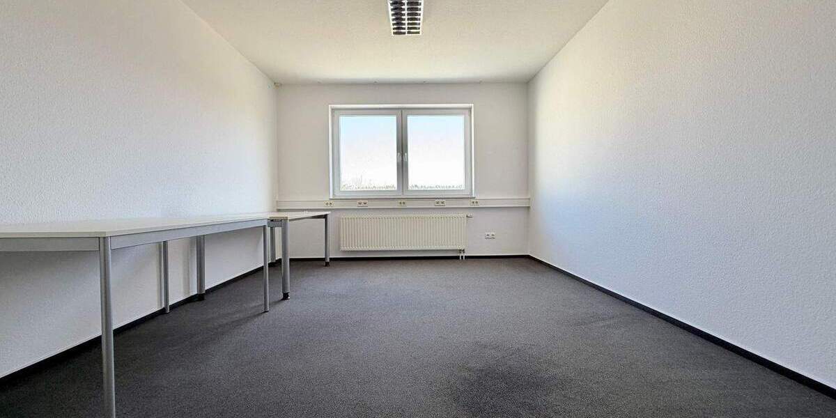 Gewerbeobjekt Neuenkirchen Hertel - 4 Zimmer, 180 m&sup2;, 1.440&euro; | Angebot:25692158