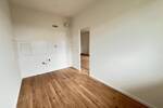 Etagenwohnung Zwickau Pölbitz - 3 Zimmer, 70 m&sup2;, 425&euro; | Angebot:26834770