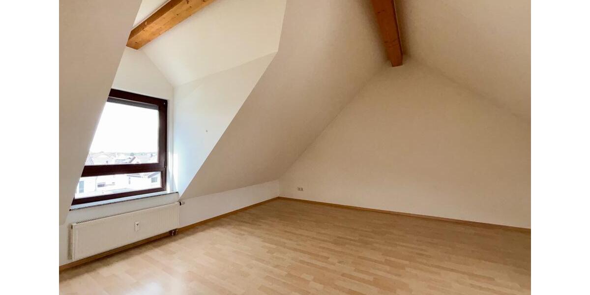 Dachgeschoßwohnung Limburg an der Lahn Linter - 3 Zimmer, 95 m&sup2;, 850&euro; | Angebot:26675526