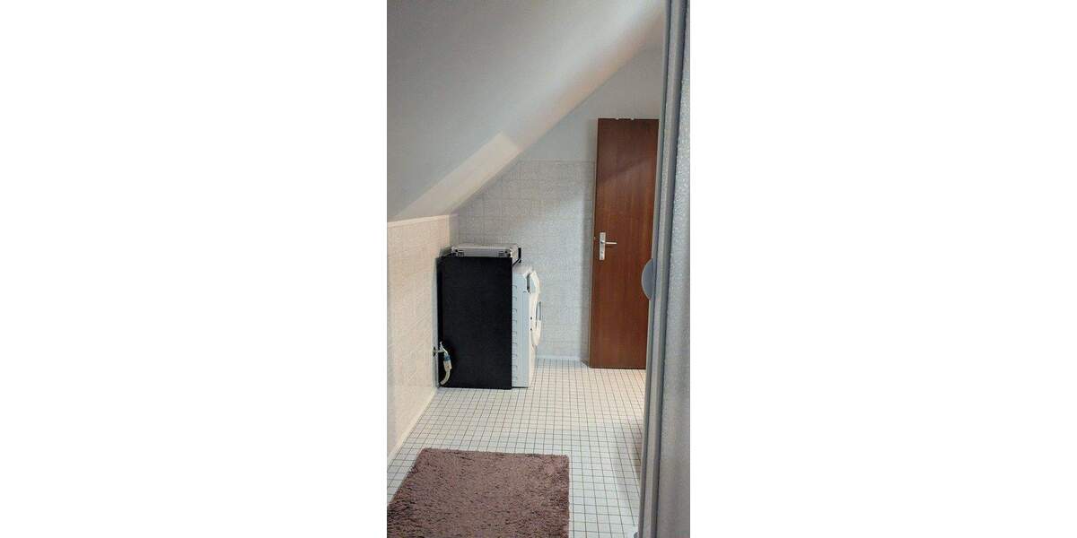 Etagenwohnung Wietze - 3 Zimmer, 98 m&sup2;, 600&euro; | Angebot:24386593