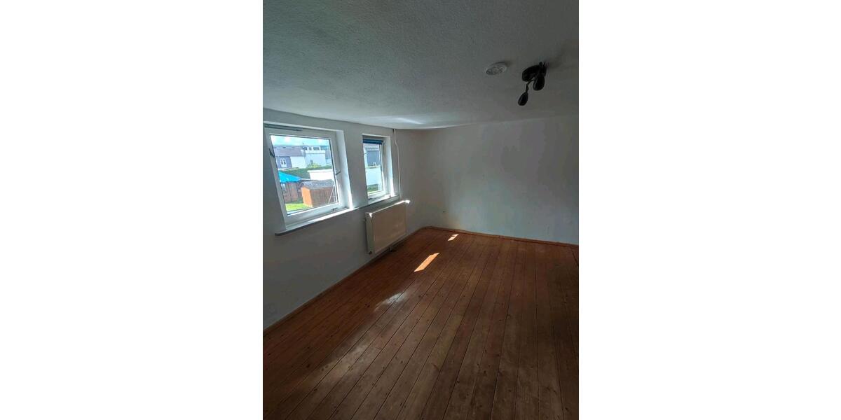 Wohnen auf Zeit Netphen - 2 Zimmer, 15 m&sup2;, 350&euro; | Angebot:26564588