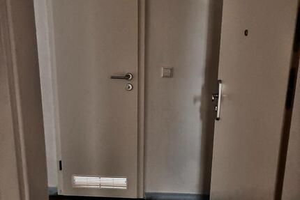 WOHNUNG - 1.OG - 3,5 ZIMMER - 54M2 - KOMPLETT RENOVIERT - zimmer