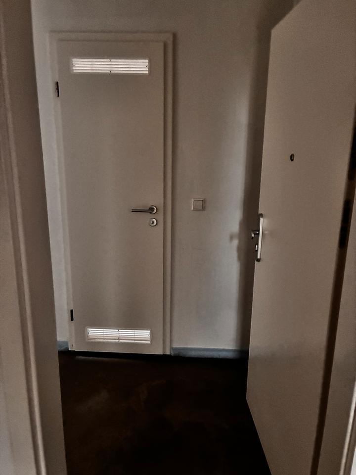 WOHNUNG - 1.OG - 3,5 ZIMMER - 54M2 - KOMPLETT RENOVIERT - zimmer