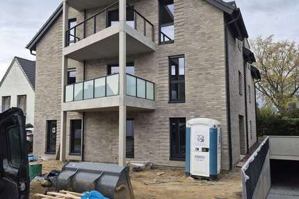 Wohnung zum Mieten in Kaarst 1.525 € 93.79 m² 3 zimmer