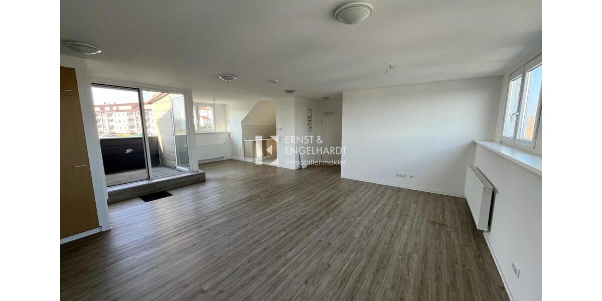 Attraktive 3-Zimmer-Wohnung mit Loggia & Stellplatz in ruhiger Lage (M22L7) 3 zimmer