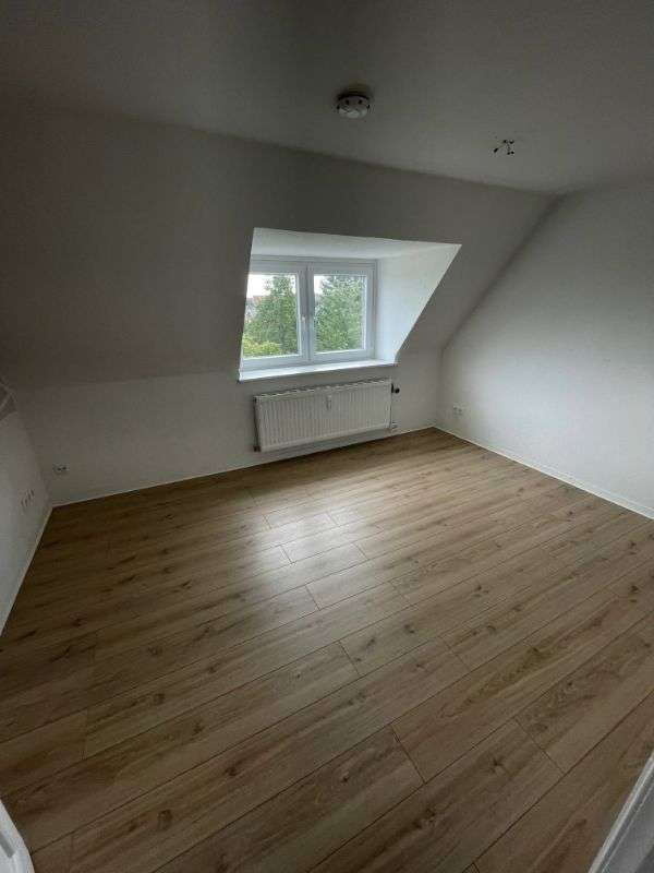 Wohnung zum Mieten in Büdelsdorf 345 € 34.25 m² 2 zimmer