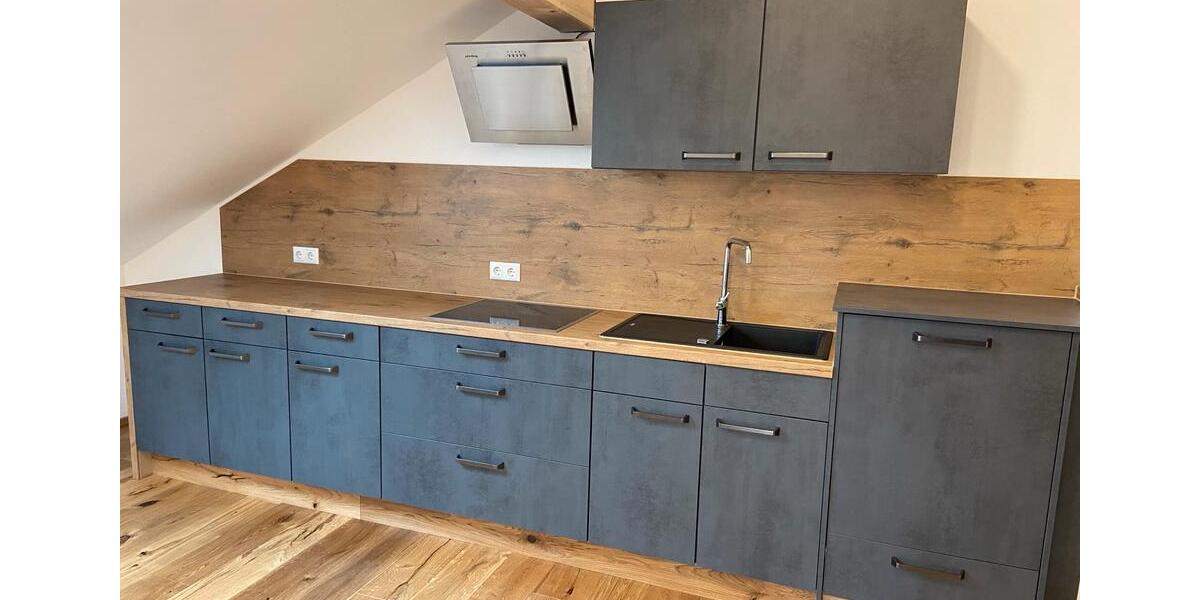 Dachgeschoßwohnung Griesstätt - 3 Zimmer, 85 m&sup2;, 1.400&euro; | Angebot:26213387
