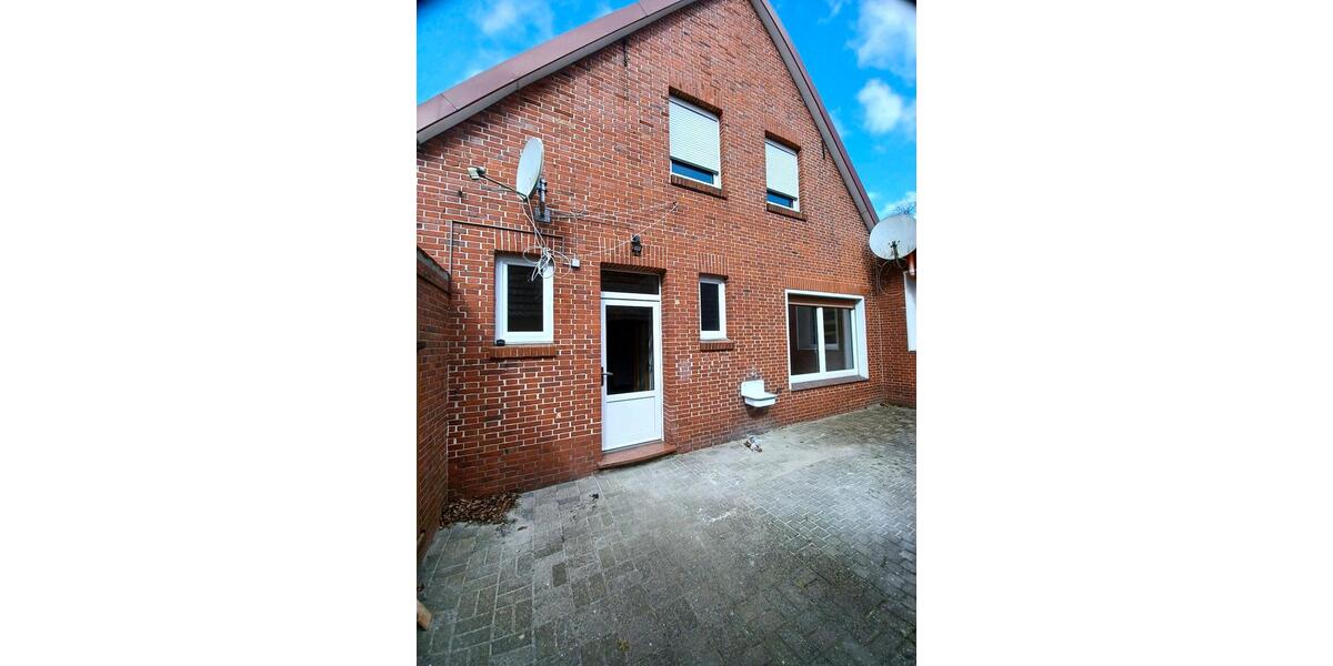 Etagenwohnung Westoverledingen - 4 Zimmer, 100 m&sup2;, 900&euro; | Angebot:26552108