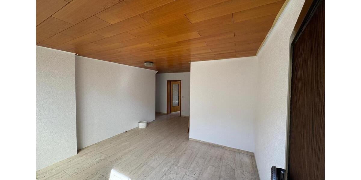 Erdgeschoßwohnung Leingarten - 3.5 Zimmer, 130 m&sup2;, 1.290&euro; | Angebot:26045322