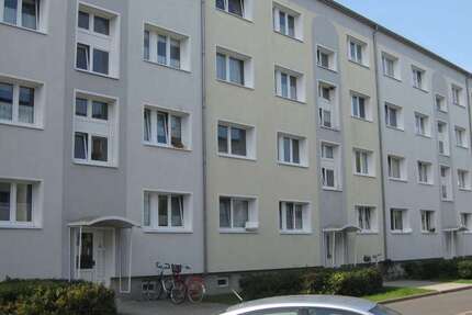 Wohnung Anklam Mittelfeld - 3 Zimmer, 60 m&sup2;, 392&euro; | Angebot:26273424