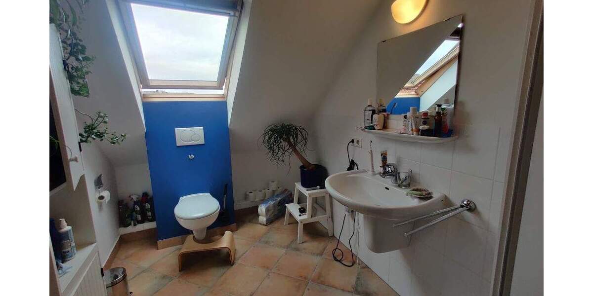 Etagenwohnung Bielefeld Innenstadt - 3 Zimmer, 91 m&sup2;, 820&euro; | Angebot:25929323