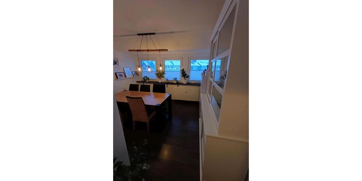 Dachgeschoßwohnung Hagen Hagen-Nord - 4 Zimmer, 84 m&sup2;, 890&euro; | Angebot:24934993