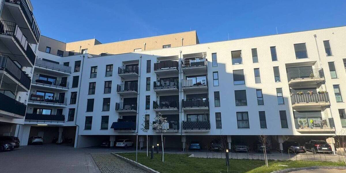 Etagenwohnung Magdeburg Sudenburg - 3 Zimmer, 97 m&sup2;, 1.099&euro; | Angebot:26763456