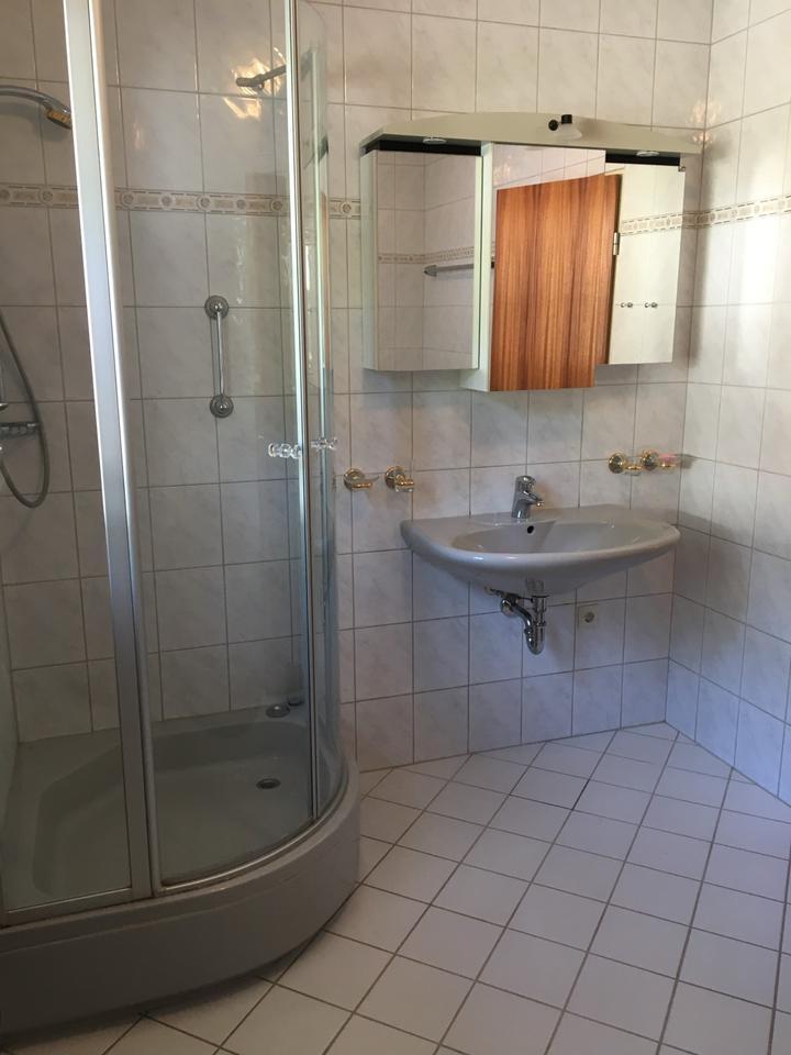 3-Zi-Wohnung in 86551 AichachOrtsteil ab 1.10.25 zu vermieten