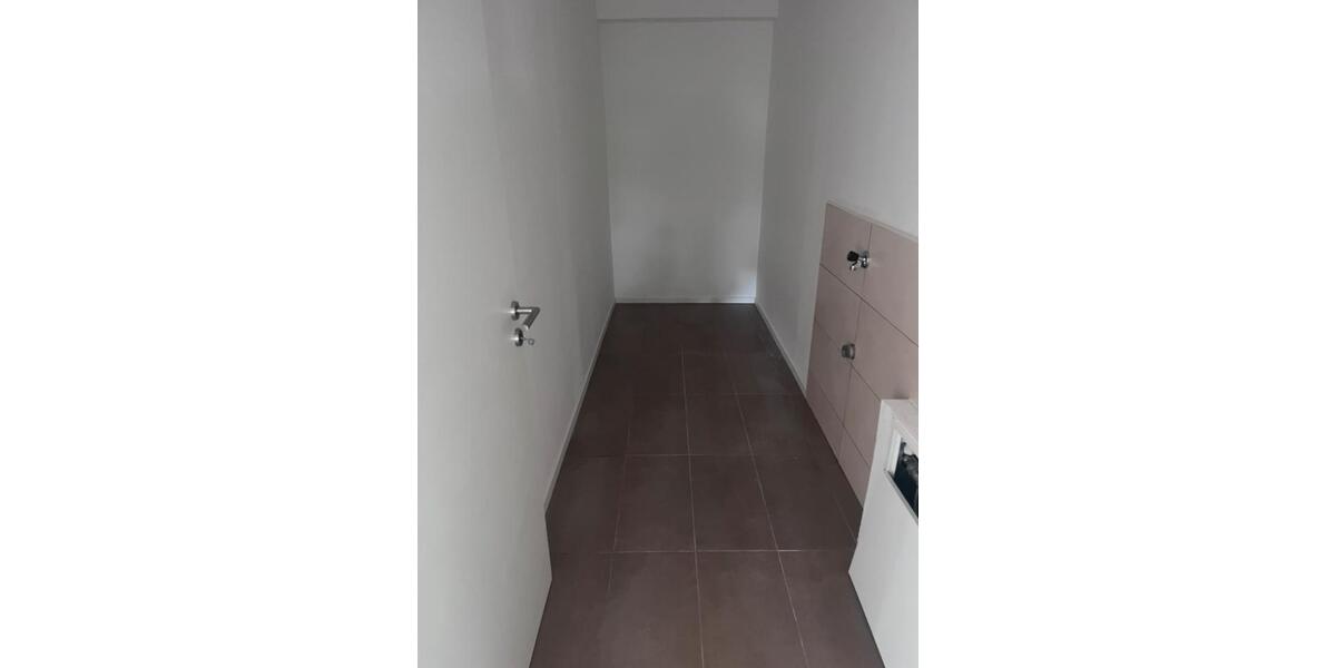 Erdgeschoßwohnung Hiddenhausen - 3 Zimmer, 136 m&sup2;, 1.215&euro; | Angebot:24456554