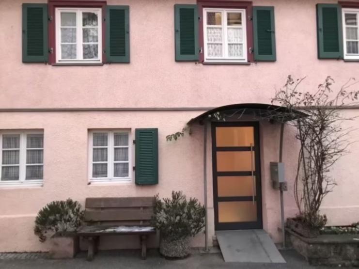 Wohnen auf Zeit Asperg - 1 Zimmer, 11 m&sup2;, 350&euro; | Angebot:26464259