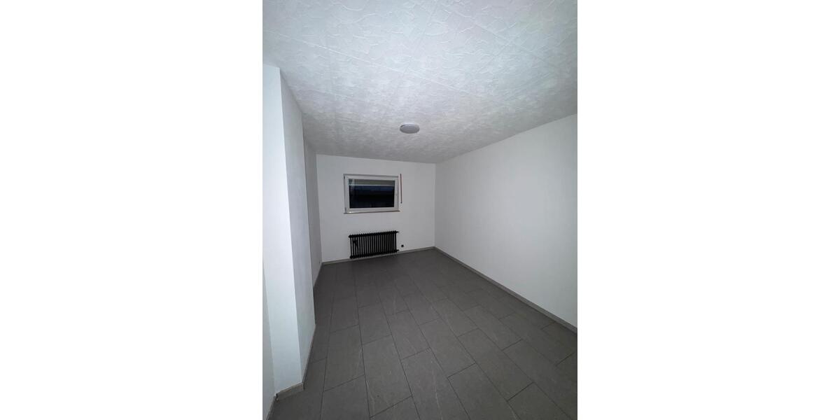 Dachgeschoßwohnung Alfter - 6 Zimmer, 110 m&sup2;, 1.250&euro; | Angebot:24747878