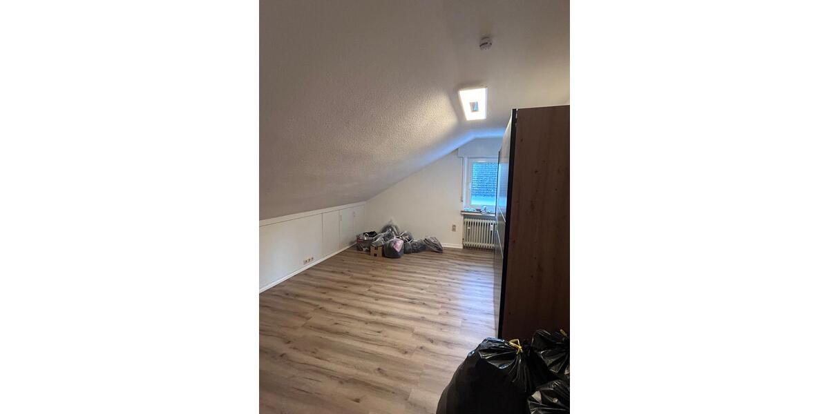 Dachgeschoßwohnung Siegen Kaan-Marienborn - 2 Zimmer, 59 m&sup2;, 580&euro; | Angebot:26003690