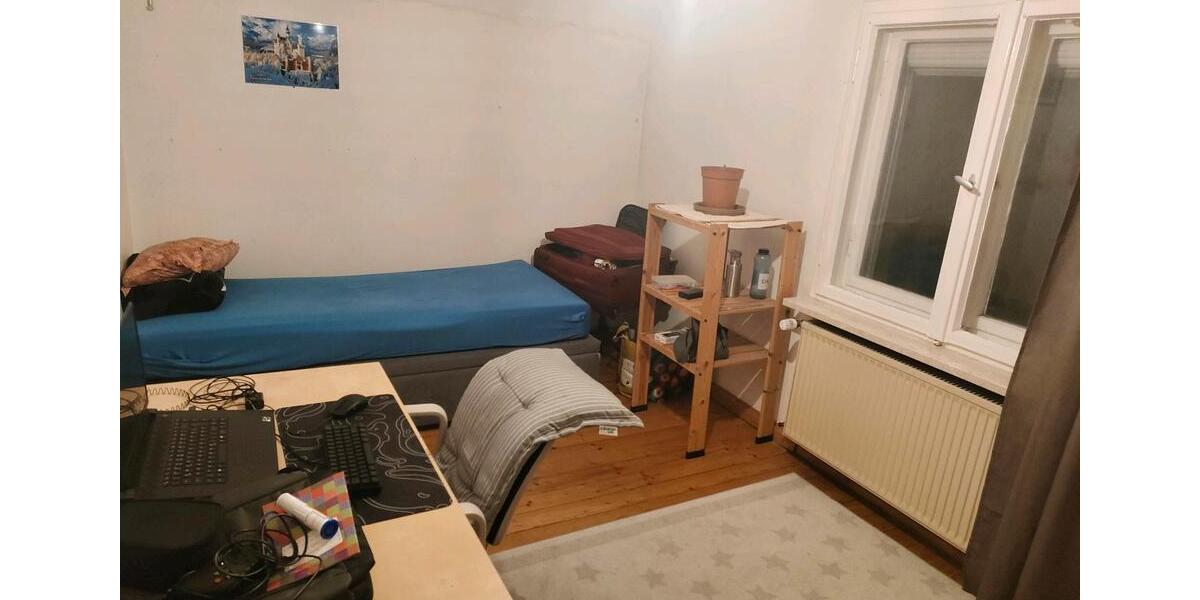 Wohnen auf Zeit Erlangen Am Anger - 5 Zimmer, 16 m&sup2;, 480&euro; | Angebot:26107768
