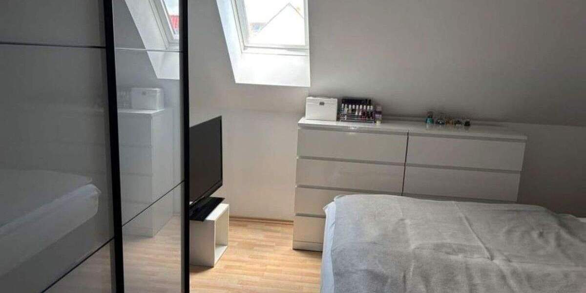 Etagenwohnung Sennfeld Rempertshag - 4 Zimmer, 103 m&sup2;, 1.220&euro; | Angebot:24735689
