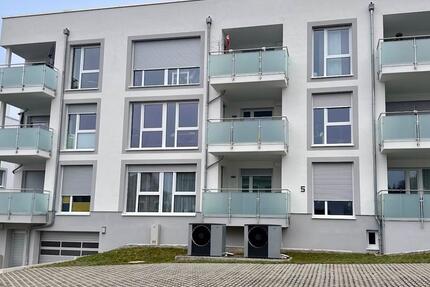 Helle 3-Zimmer-Wohnung im Erdgeschoss mit Balkon! 3 zimmer