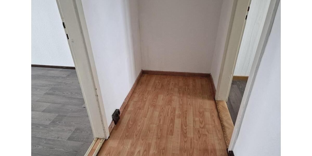 Etagenwohnung Jördenstorf - 3 Zimmer, 56 m&sup2;, 375&euro; | Angebot:25570416