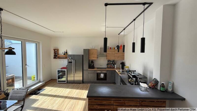 Etagenwohnung Dorfen - 3 Zimmer, 92 m&sup2;, 1.295&euro; | Angebot:26157541