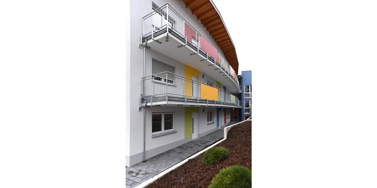 Erdgeschoßwohnung Werdohl - 2 Zimmer, 67 m&sup2;, 351&euro; | Angebot:26180121