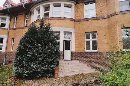 Wohnung Bitterfeld Kraftwerksiedlung - 3 Zimmer, 74 m&sup2;, 533&euro; | Angebot:26738662