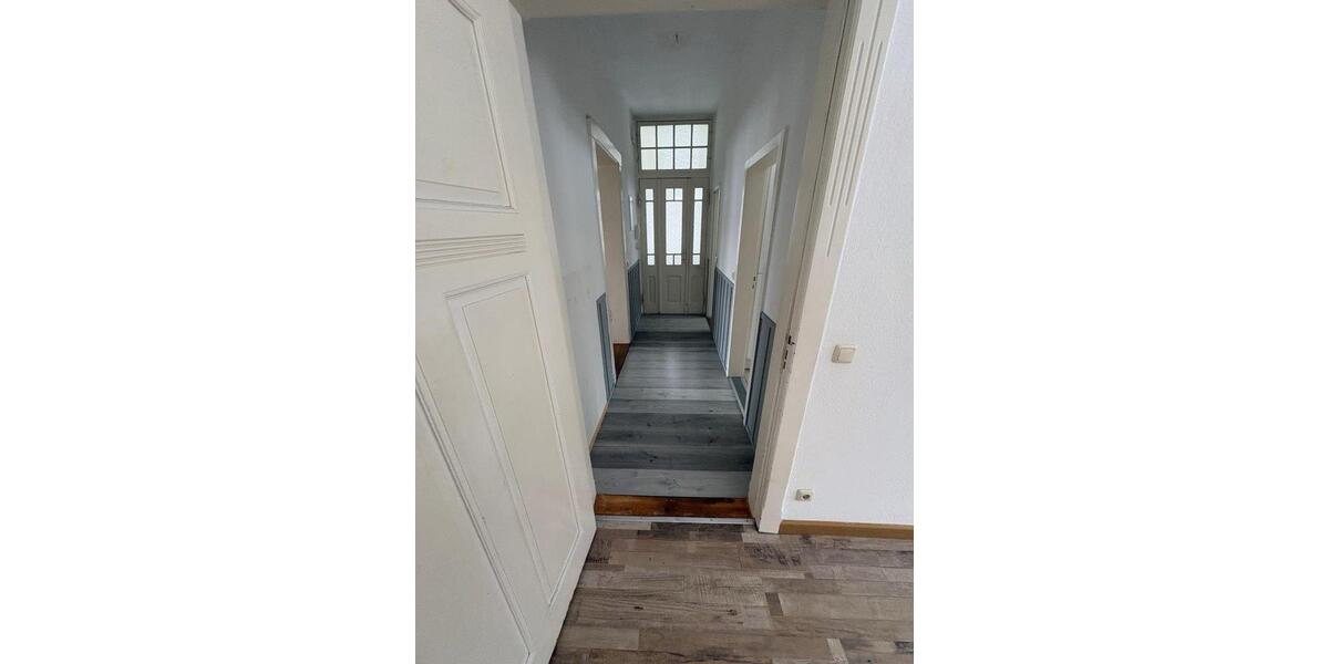 Etagenwohnung Jüterbog - 3 Zimmer, 90 m&sup2;, 1.170&euro; | Angebot:26383146